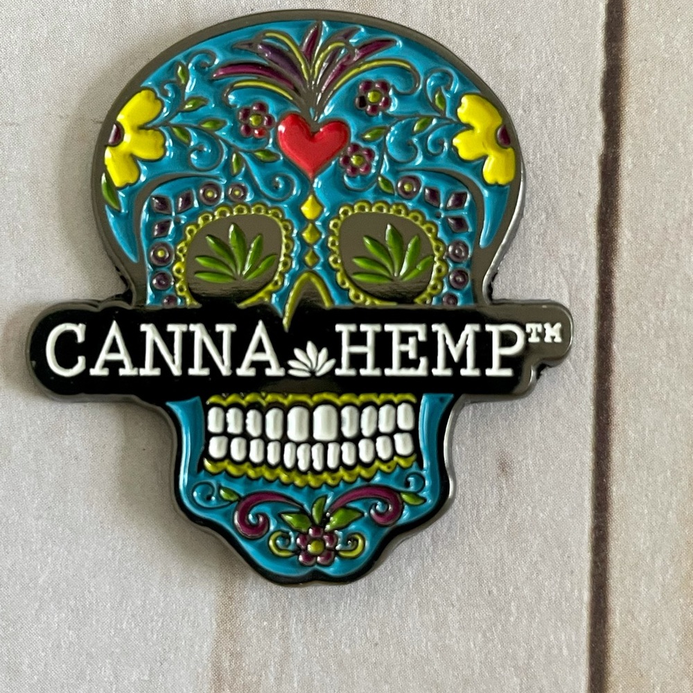 Pin Canna Hemp Pin NWOT